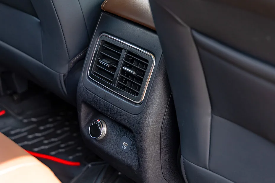 Mahindra Scorpio N Rear AC Vents (Floor)