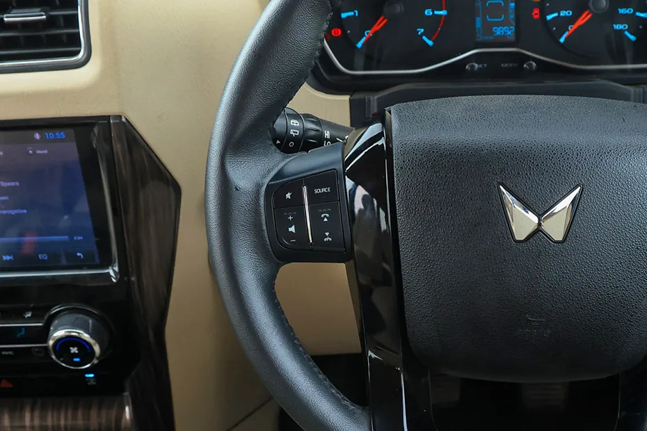 Mahindra Scorpio Steering Wheel Buttons (Left)
