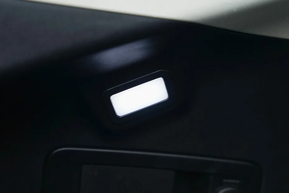 Mahindra XEV 9e Boot Light