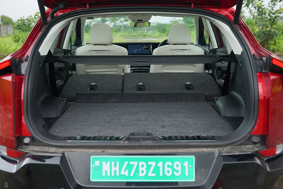 Mahindra XEV 9e Boot Space (Second Row Folded)