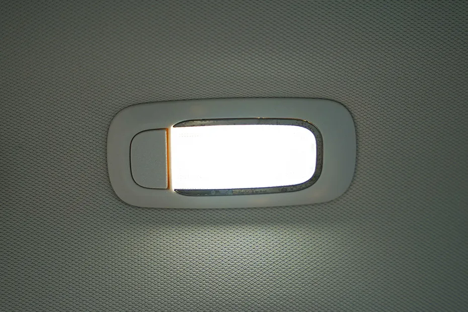 Mahindra XEV 9e Cabin Light (Rear)
