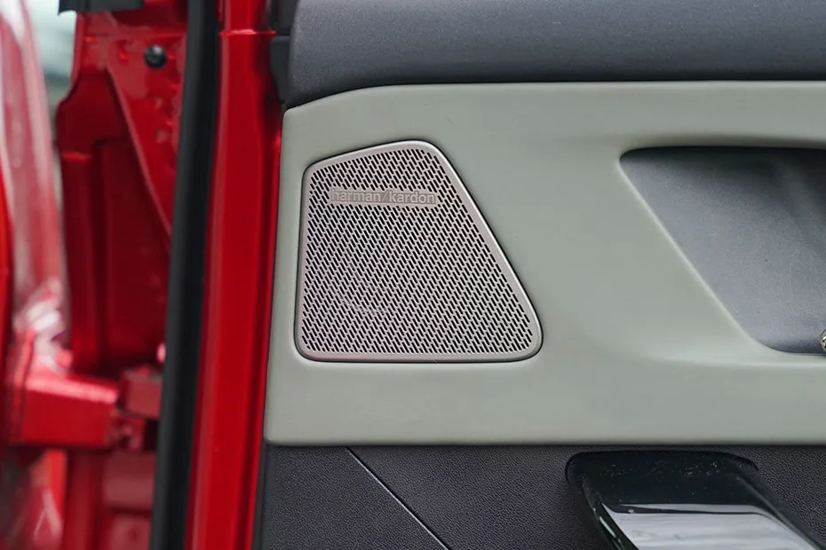 Mahindra XEV 9e Front Speaker
