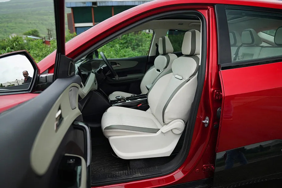 Mahindra XEV 9e Passenger Cabin View