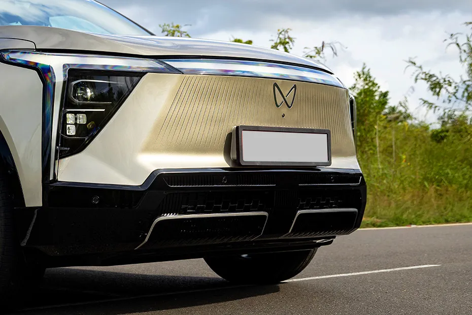 Mahindra XEV 9S Front Bumper