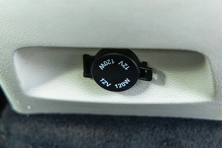 Mahindra XUV 3XO 12V Socket (Rear)