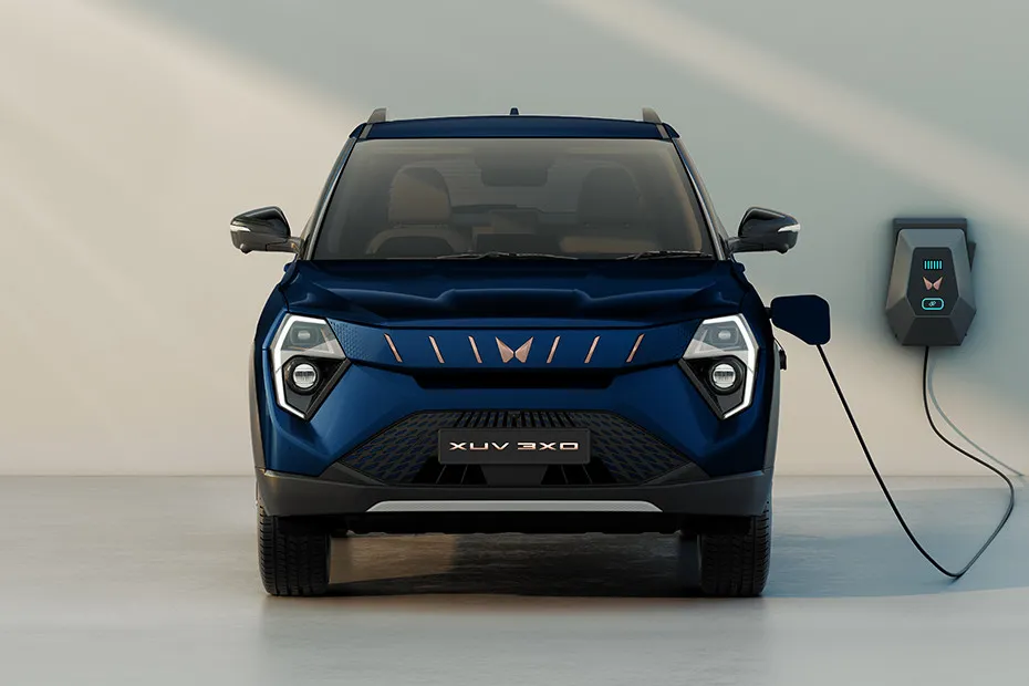 XUV 3XO EV image