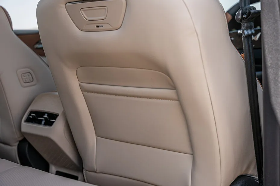 Mahindra XUV 7XO Front Seatback Pocket 