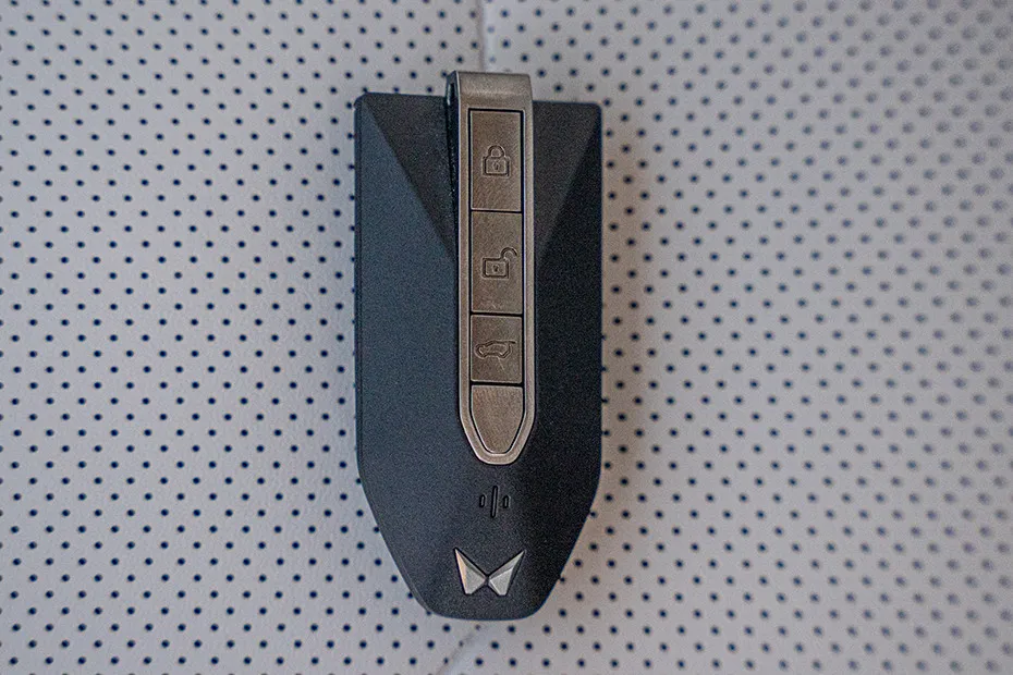 Mahindra XUV 7XO Key