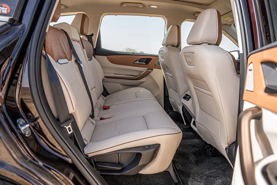 Mahindra XUV 7XO Rear Seats