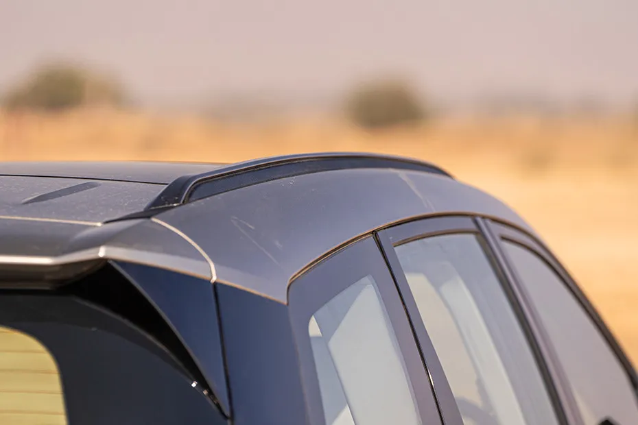 Mahindra XUV 7XO Roof Rails