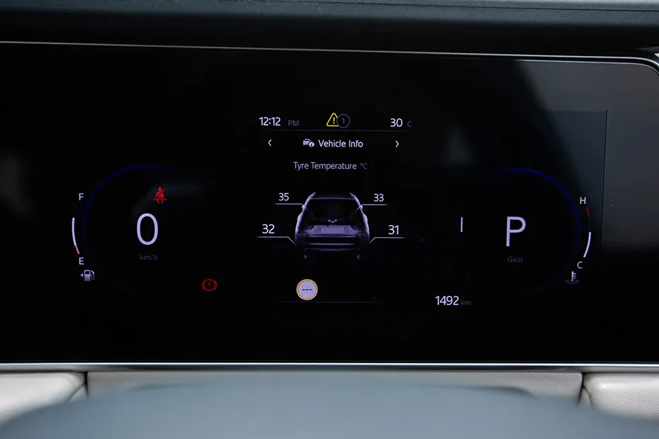 Mahindra XUV700 Tyre Pressure Monitoring System (TPMS)