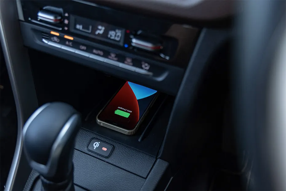 Maruti Brezza Storage (Center Console)