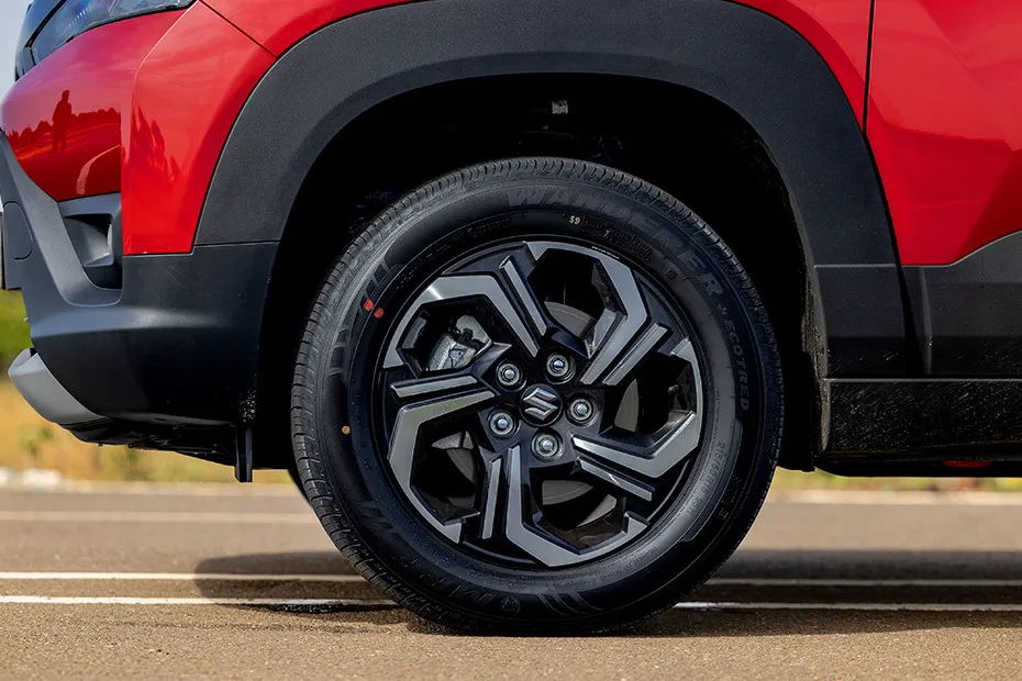 Maruti Brezza Wheel Cap