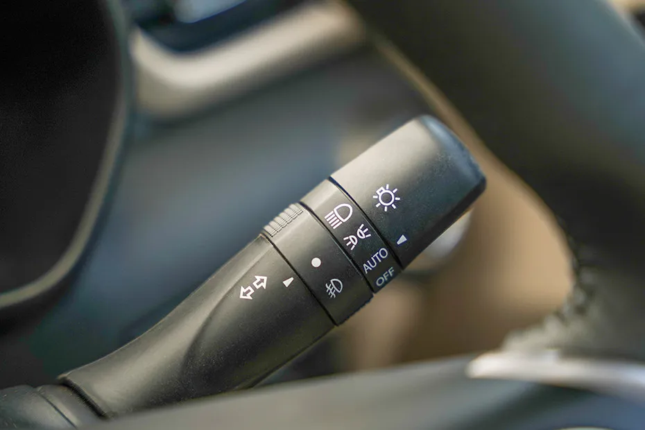Maruti Dzire Headlamp Control