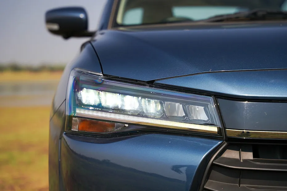 Maruti Dzire Headlight