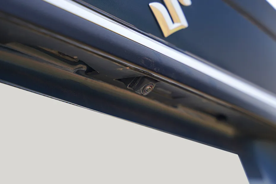 Maruti Dzire Reverse Parking Camera