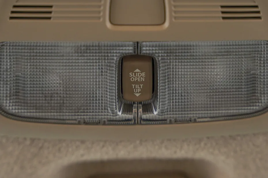 Maruti Dzire Sunroof Control