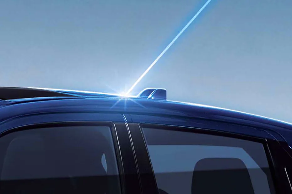 Maruti e Vitara Antenna