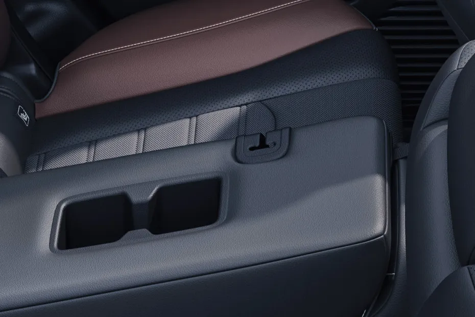 Maruti e Vitara Cup Holders (Front)