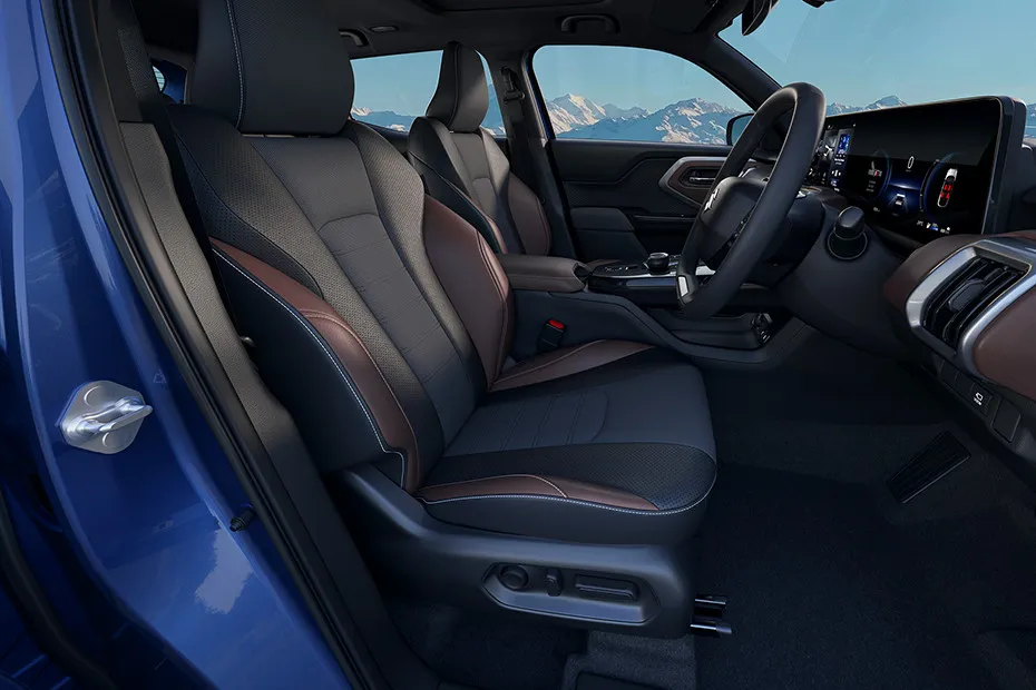 Maruti e Vitara Door view of Driver seat