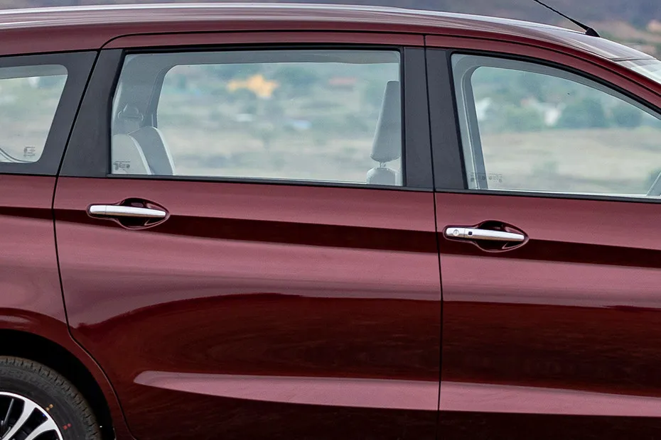 Maruti Ertiga Door Handle