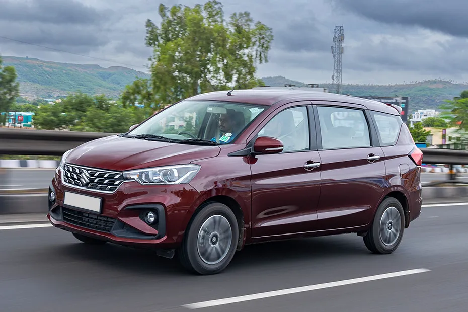 Maruti Ertiga Driving: Front Left Quarter View