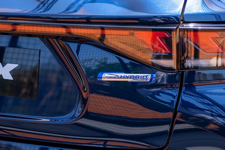 Maruti FRONX Variant Badge