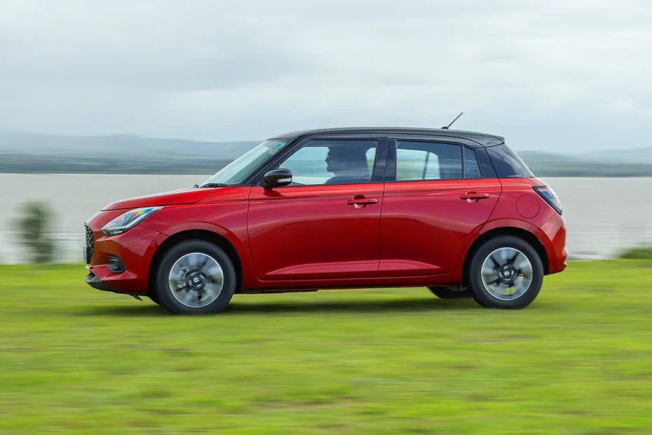 Maruti Swift Driving: Side Profile (Left) View