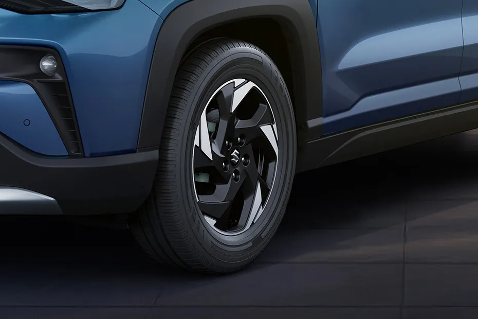 Maruti Victoris Wheel