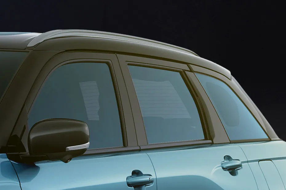 Maruti Victoris Window Line