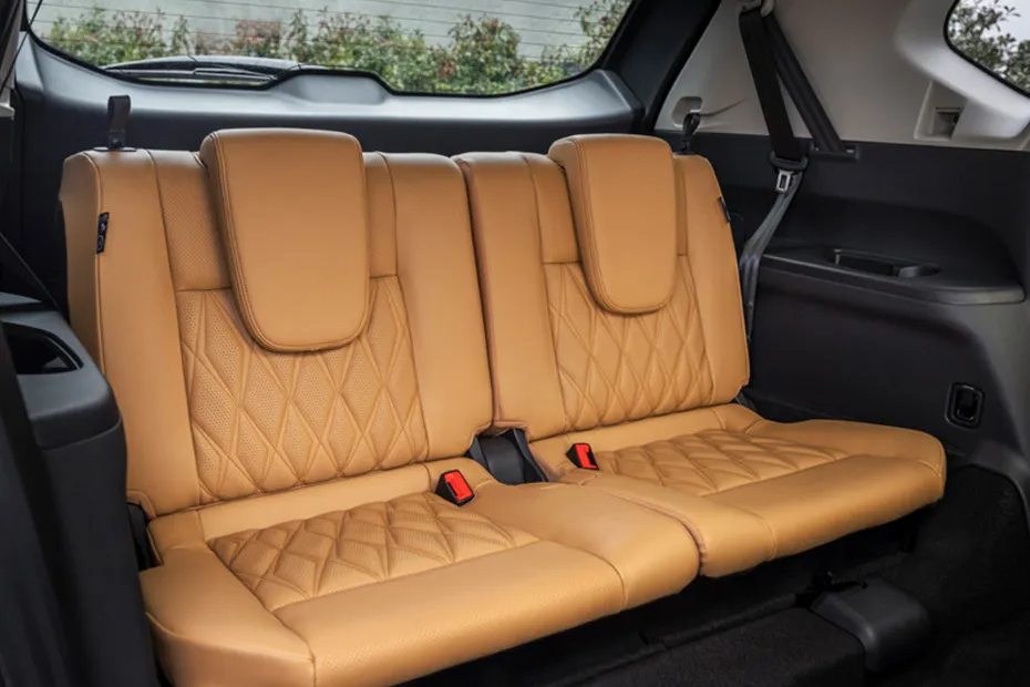 Nissan X-Trail Rear Seats