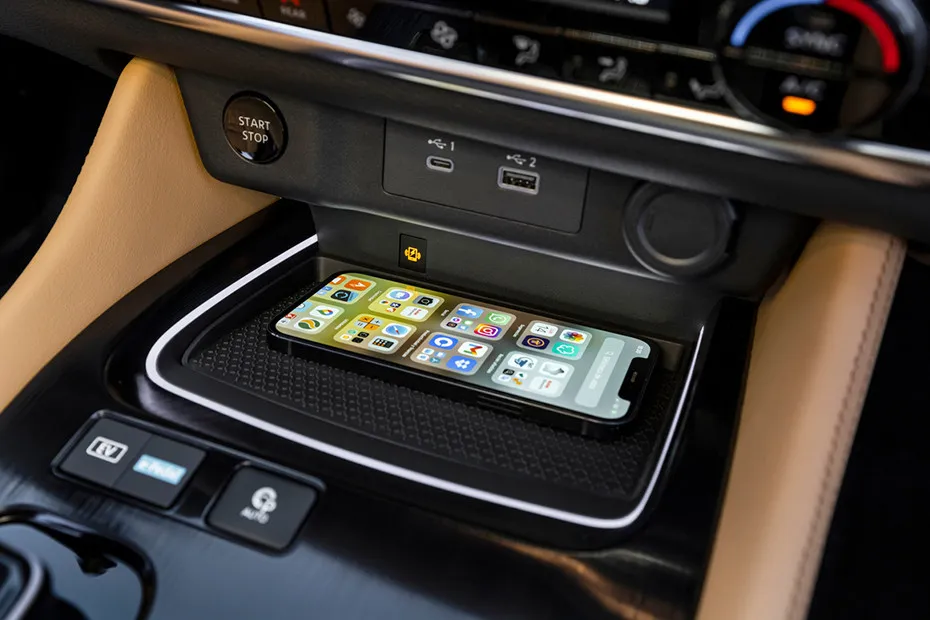 Nissan X-Trail Wireless Charging Pad