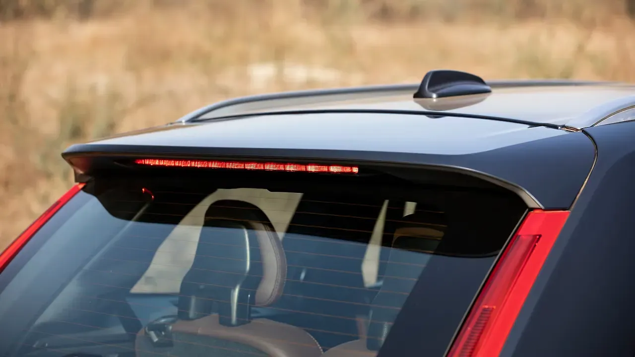 Rear High Mounted Stop Lamp