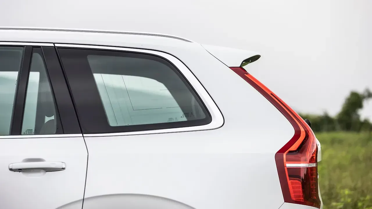 Rear Quarter Glass