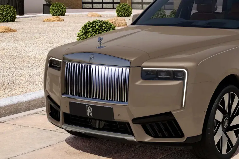 Rolls-Royce Cullinan Grille