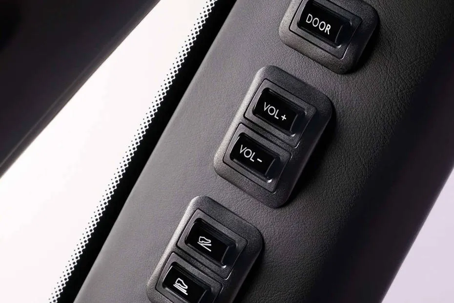 Rolls-Royce Phantom Control buttons