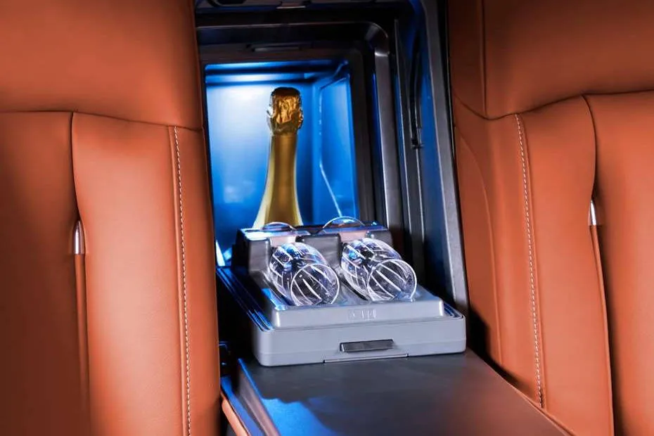 Rolls-Royce Phantom Refrigerated Compartment