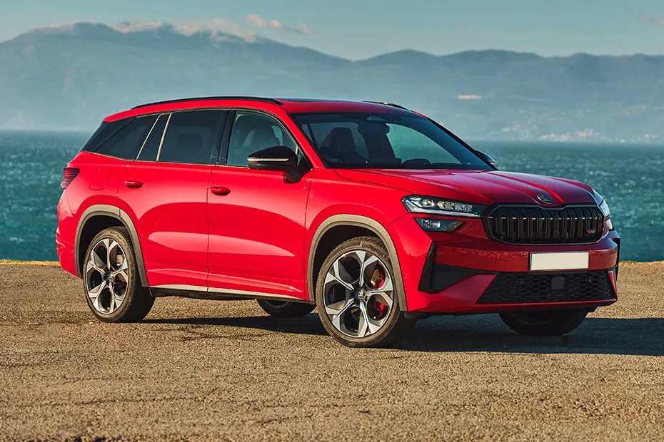 Skoda Kodiaq RS Front Right Quarter View