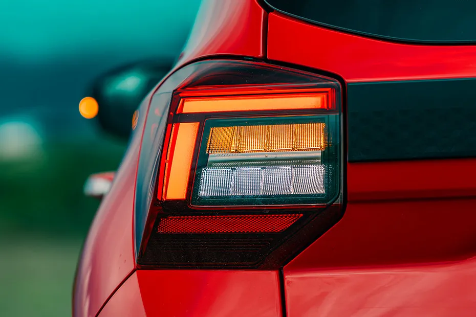 Skoda Kylaq Turn Indicator (Rear)