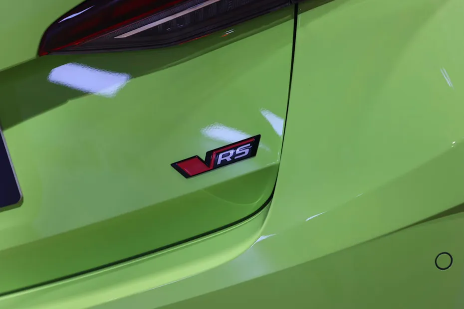Skoda Octavia RS iV Exterior Image