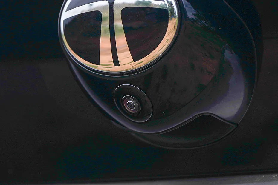 Tata Altroz 360 Degree Camera (Rear)