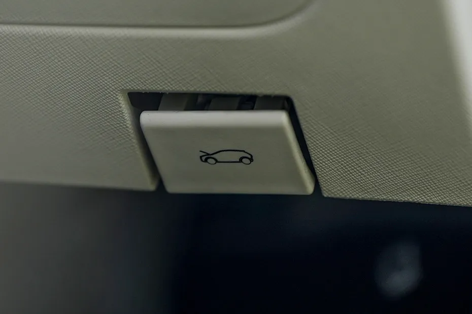 Tata Altroz Bonnet Release Lever