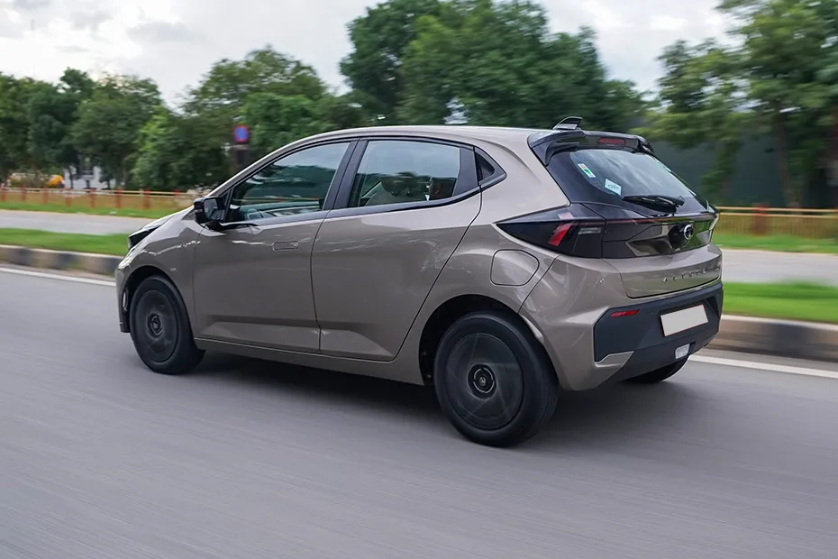 Tata Altroz Driving: Rear Left Three Quarter View