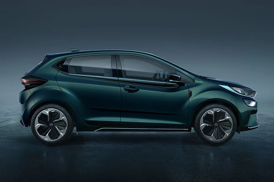 Tata Altroz EV Side View (Right)  Image