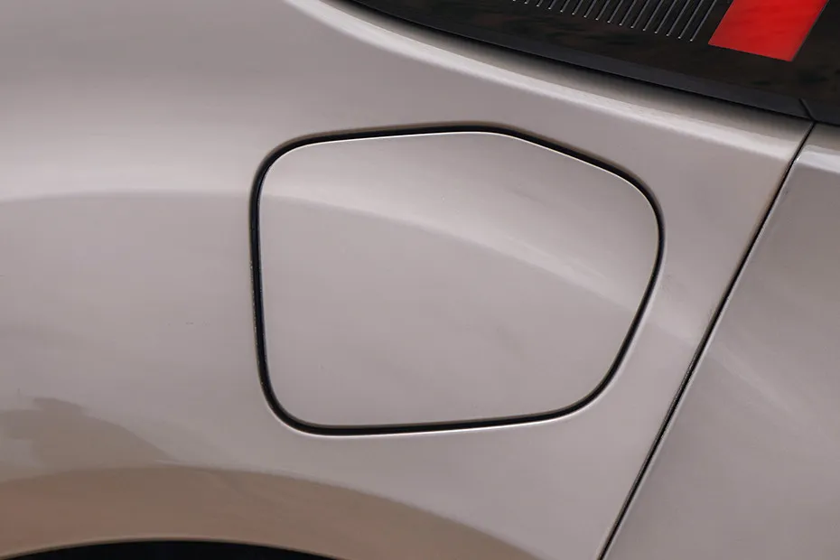 Tata Altroz Fuel Lid (Closed)