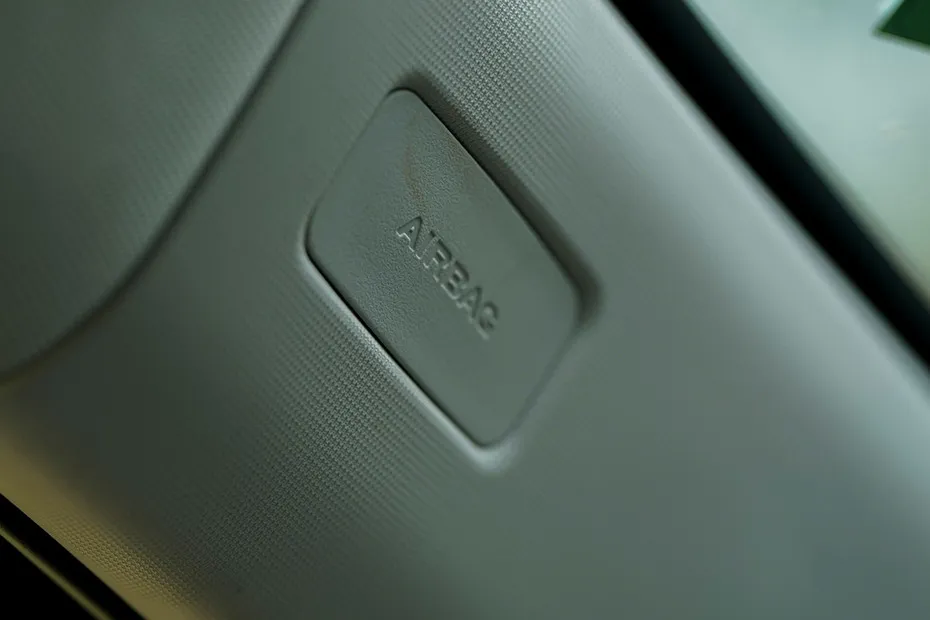 Tata Altroz Passenger Airbag