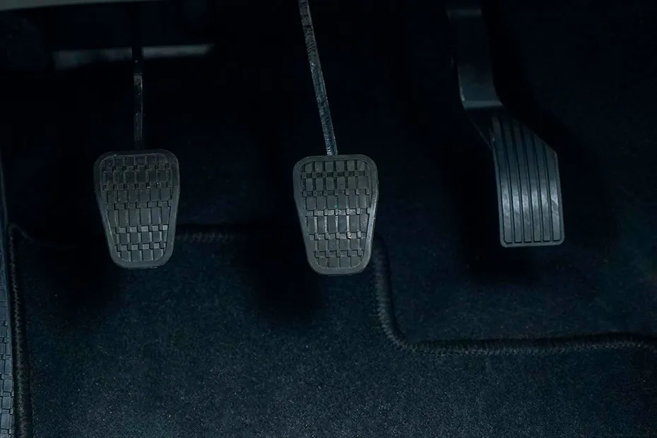 Tata Altroz Pedals