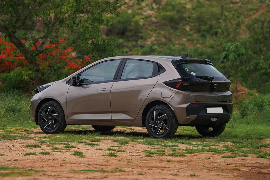 Tata Altroz Rear Left Three Quarter View