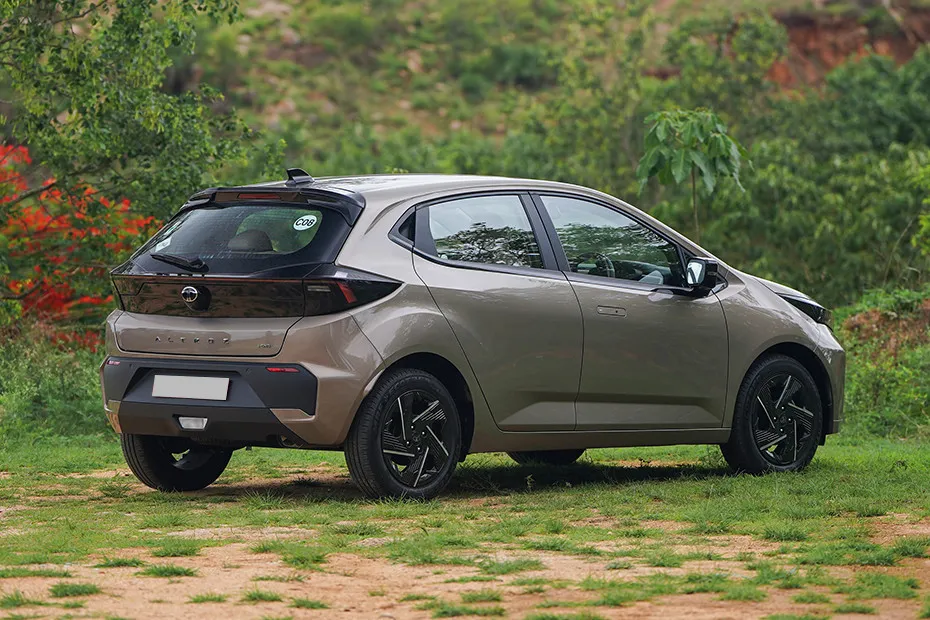Tata Altroz Rear Right Three Quarter View