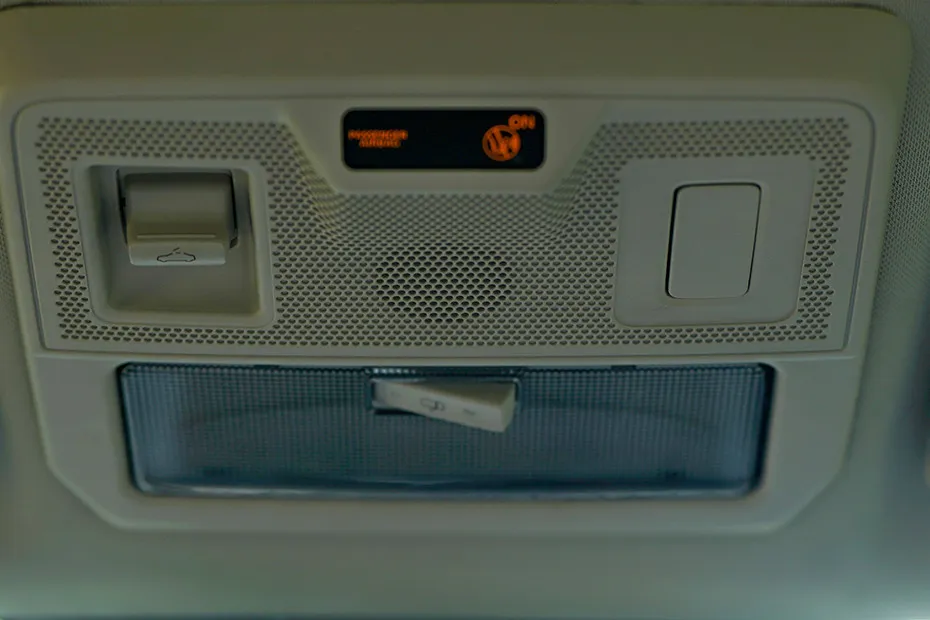 Tata Altroz Sunroof Control